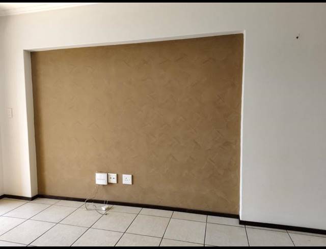 2 BEDROOM PROPERTY TO RENT IN SONNEGLANS